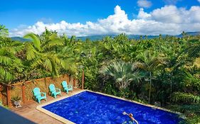Lynn'S Getaway Hotel
